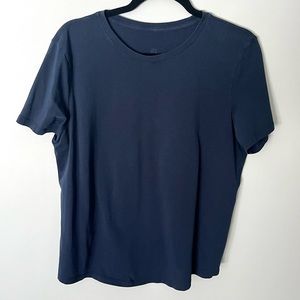 Lululemon navy blue short sleeve t shirt size 6